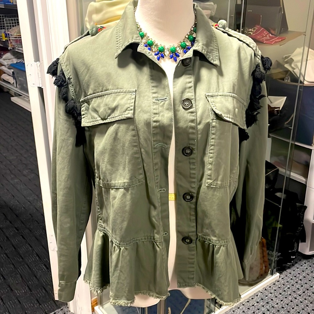 Zara Army Green Jacket With Special Design - image 1